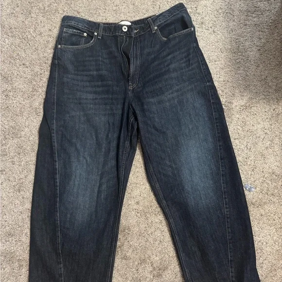 Never worn Zara TRF Mid-rise baggy barrel jeans - Picture 2 of 7
